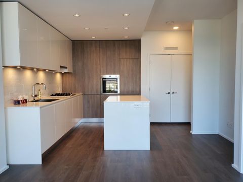 4650 Brentwood Boulevard 2110 Burnaby BC V5C 0M3