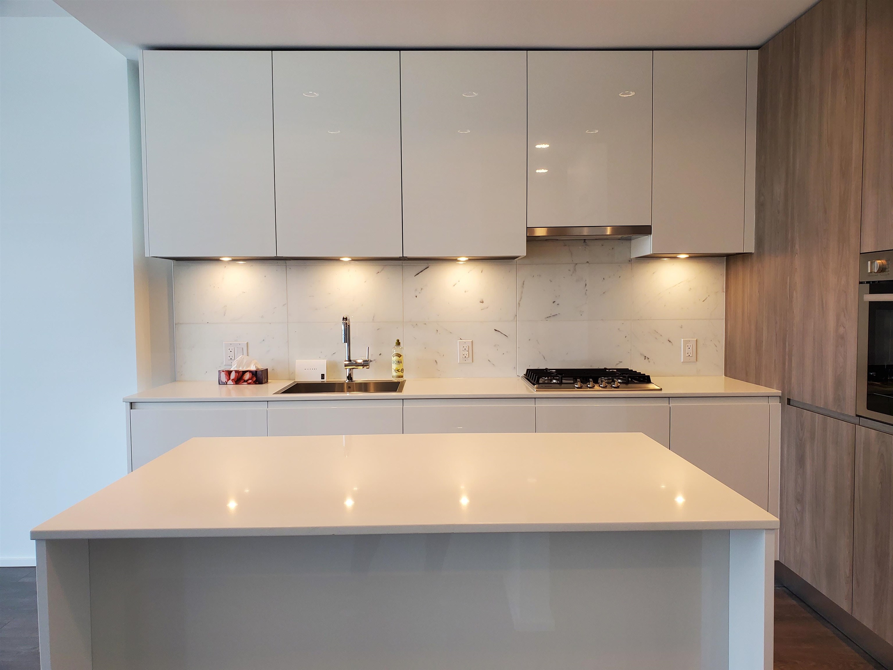 4650 Brentwood Boulevard 2110