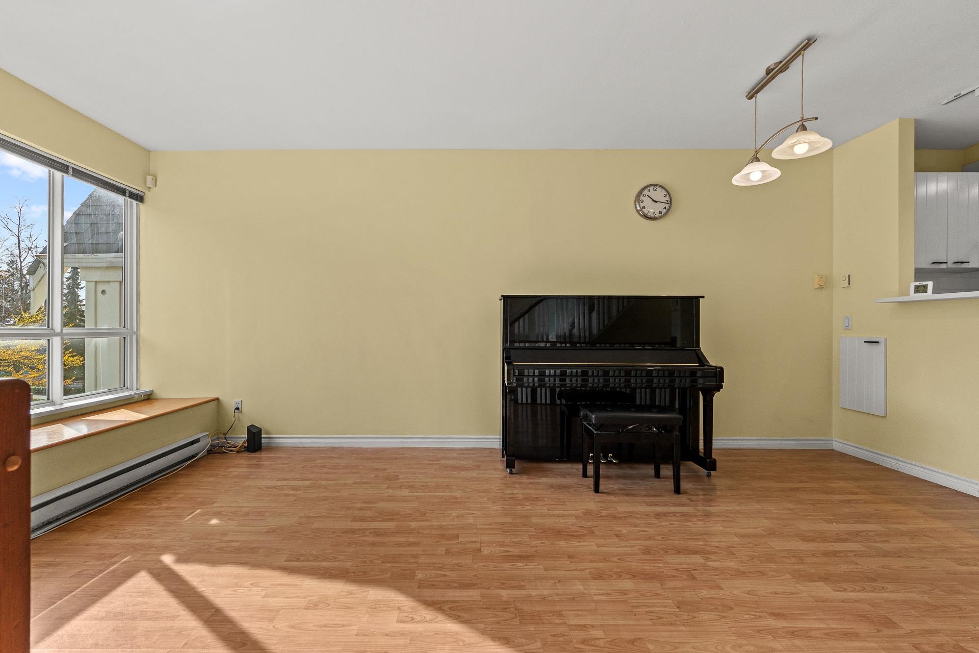 7393 Magnolia Terrace