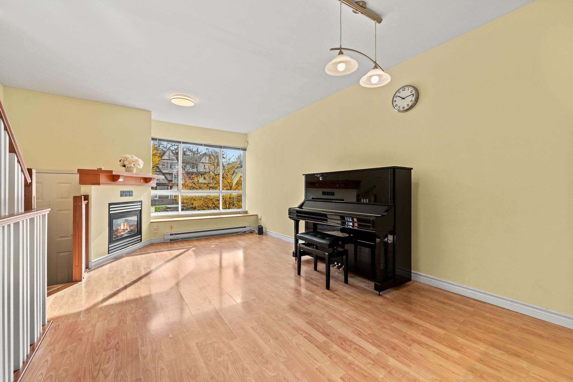 7393 Magnolia Terrace