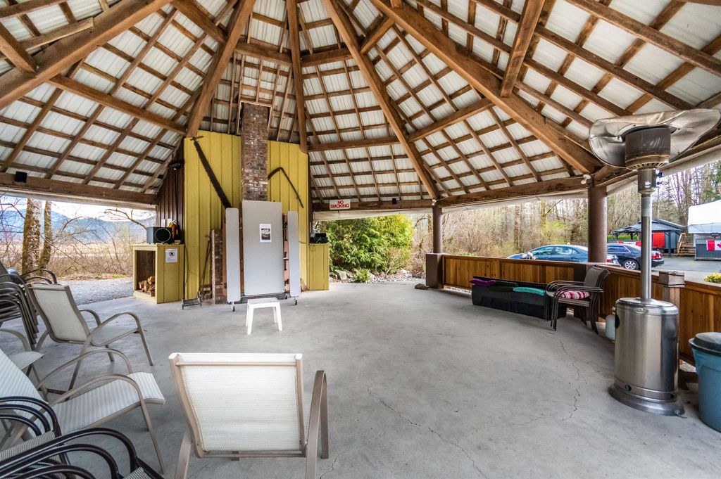listing image 1104494087125118620