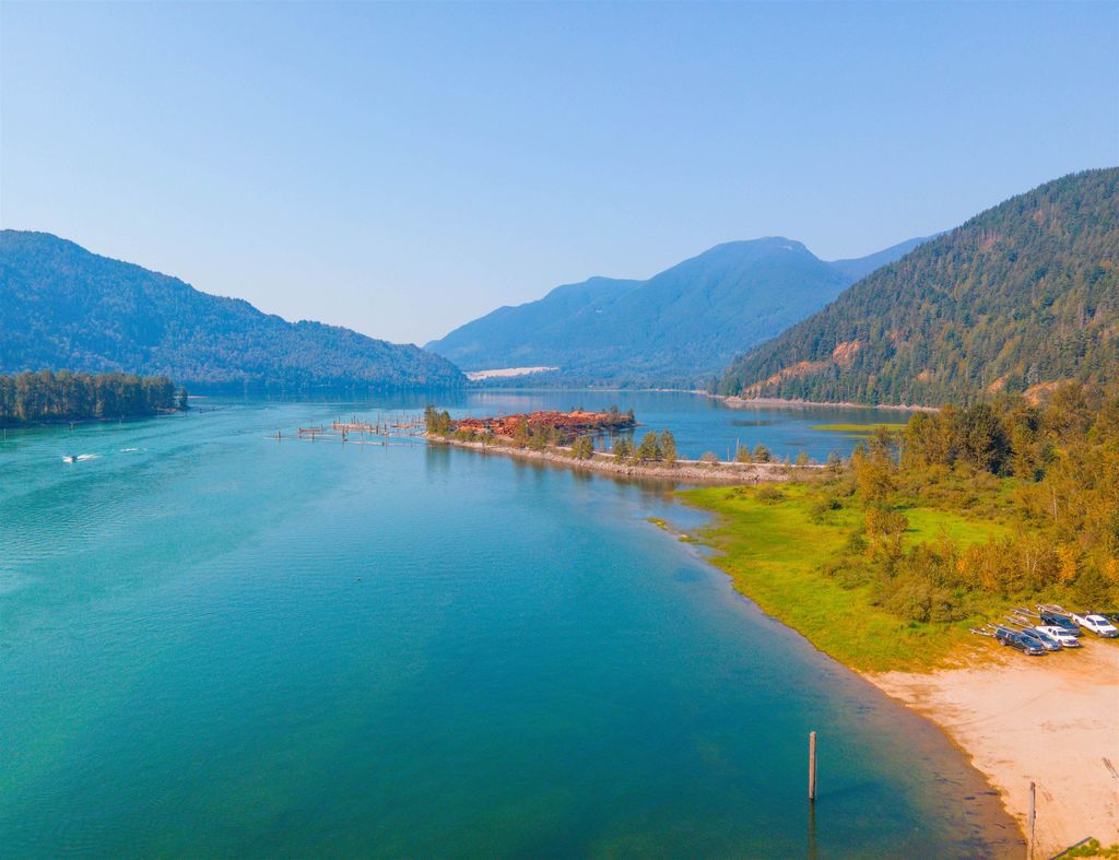 listing image 1102437556595814950