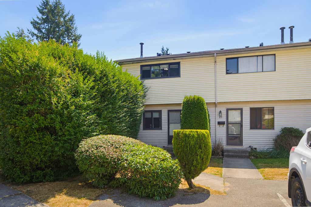 Photo of 5351 200 Street #28, Langley, BC V3A 1M2 (MLS # R3149329)