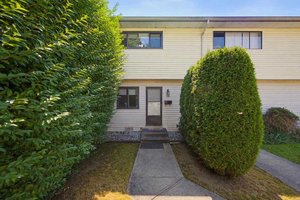 Photo of 5351 200 Street #28, Langley, BC V3A 1M2 (MLS # R3149329)