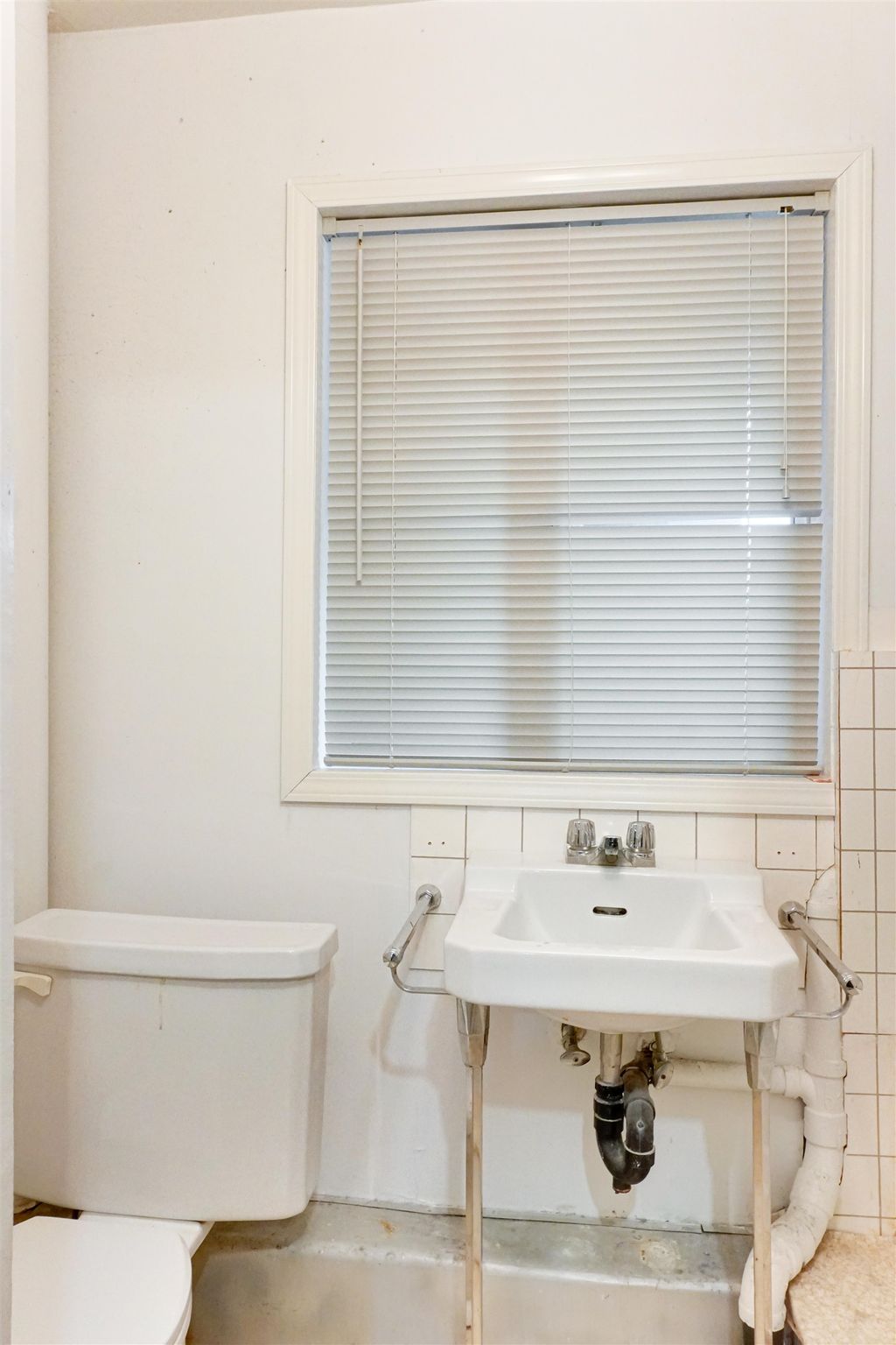 listing image 1105885288108504362