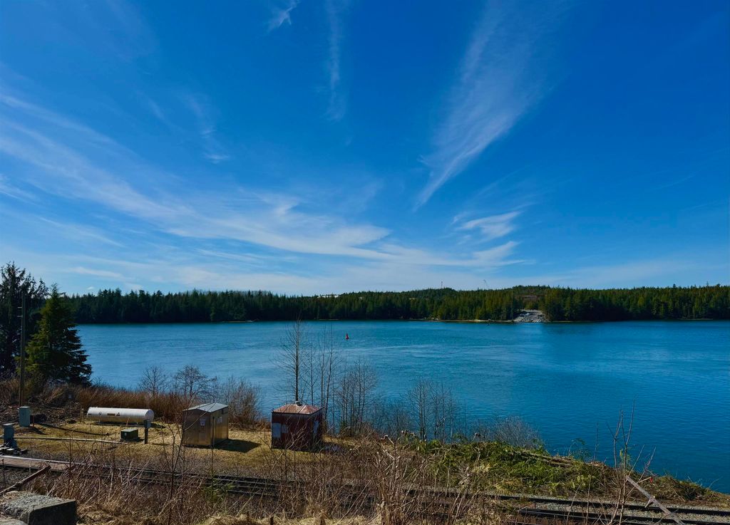610 SKEENA DRIVE