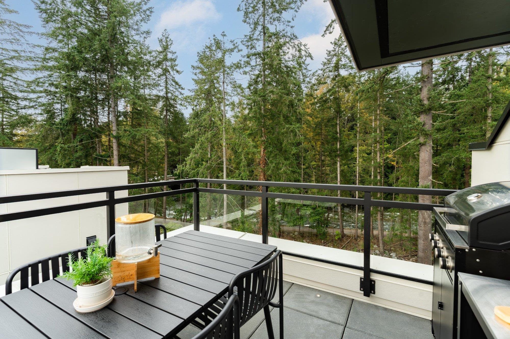 2050 Glenaire Drive 128