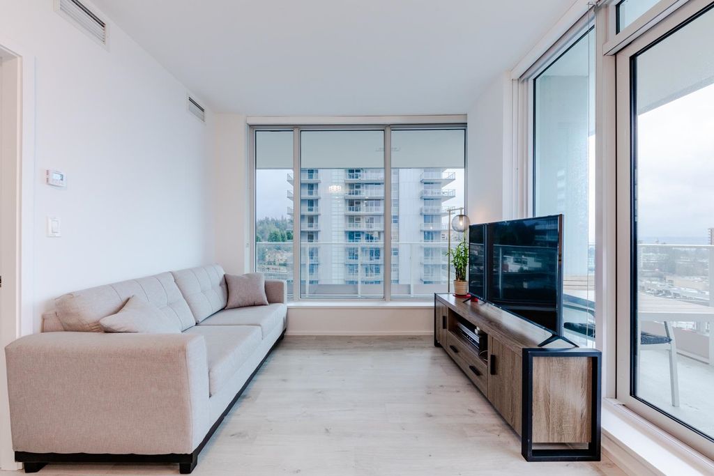 listing image 1106200903924457555