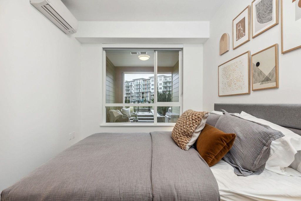 listing image 1103014675658822234