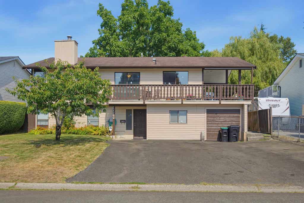 Photo of 20573 51a Avenue, Langley, BC V3A 7A4 (MLS # R3148636)