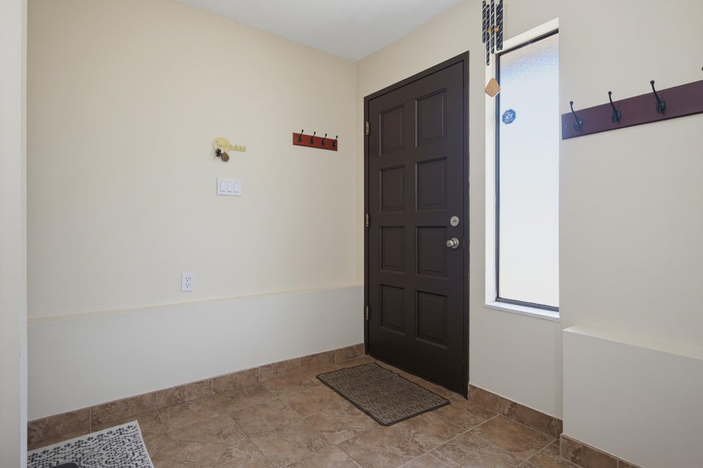 Photo of 20573 51a Avenue, Langley, BC V3A 7A4 (MLS # R3148636)
