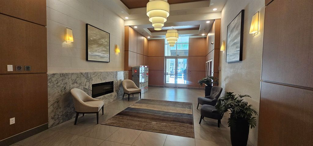 listing image 1103981907229518674