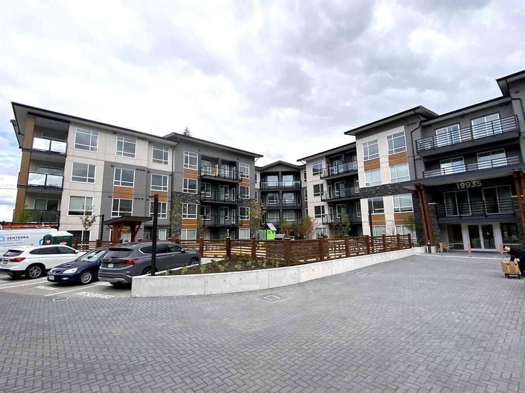 Photo of 19935 75a Avenue #206, Langley, BC V2Y 4L6 (MLS # R3147384)