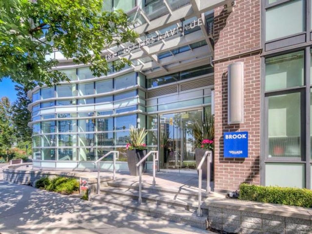 listing image 1102738994502881920