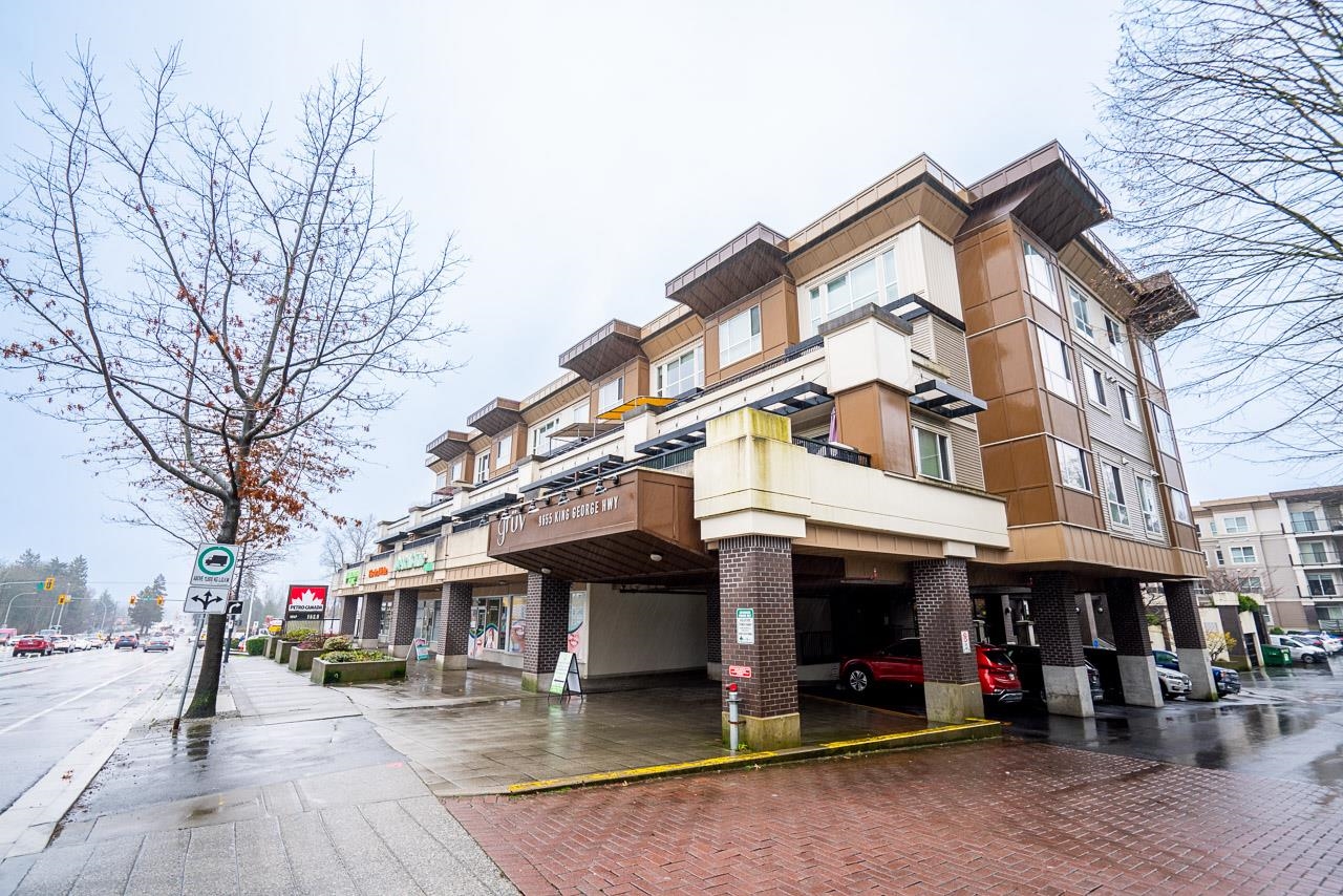 9655 King George Boulevard 319