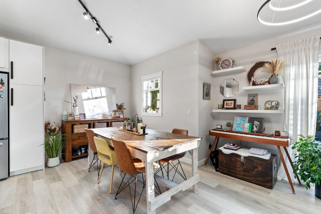 listing image 1107178499520278903