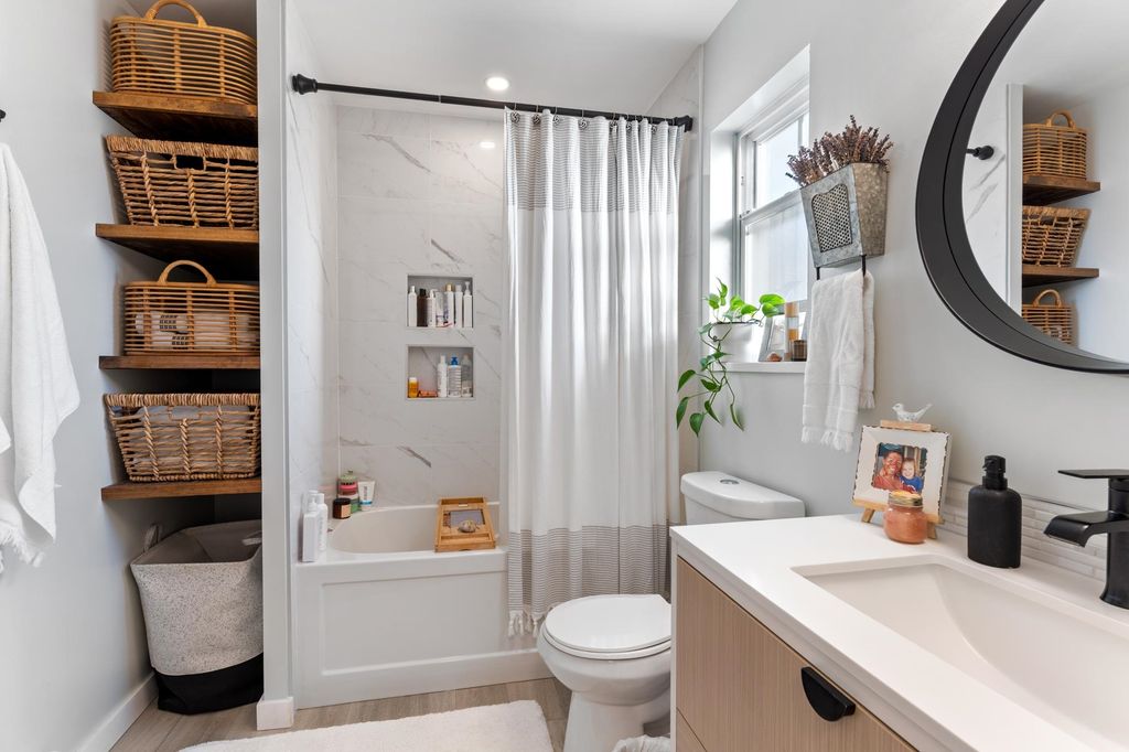 listing image 1109044082214556110