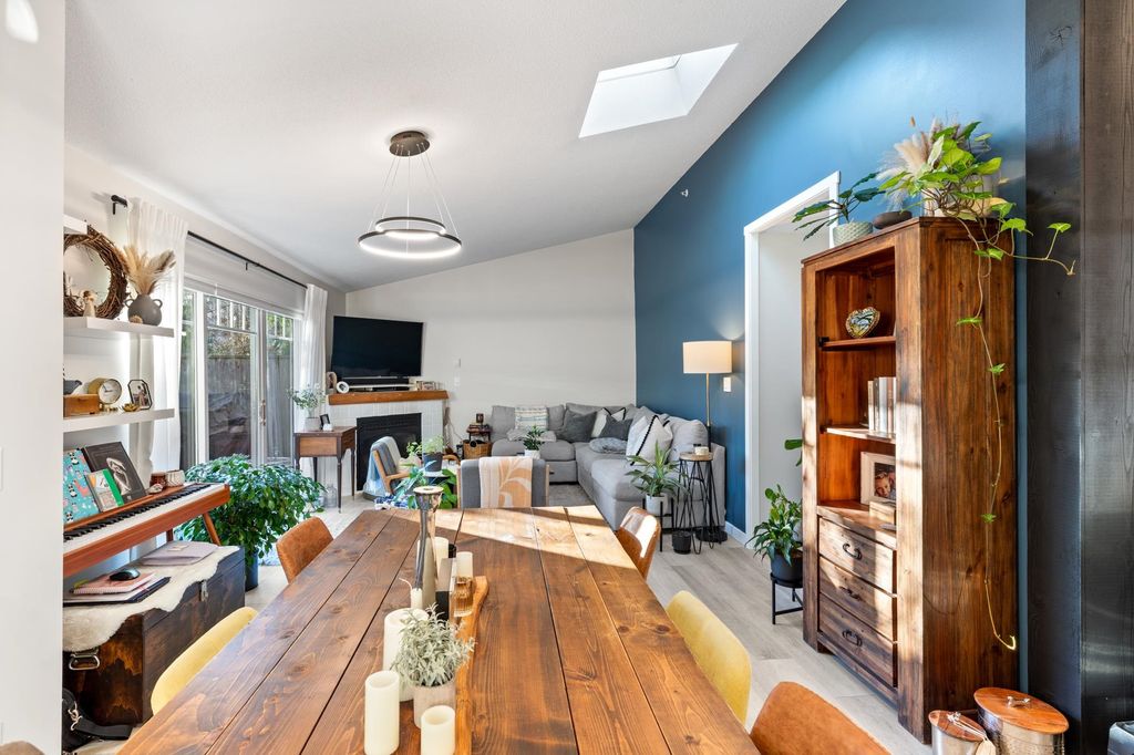 listing image 1102703132922036843