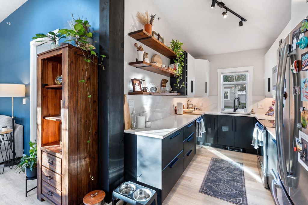 listing image 1108535120311293714