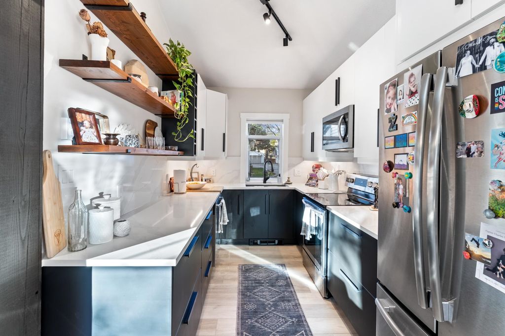 listing image 1101785776544045650