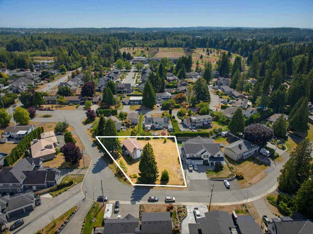 Photo of 4503 Southridge Crescent, Langley, BC V3A 4N7 (MLS # R3156998)