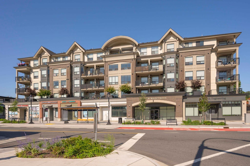 Photo of 2493 Montrose Avenue #326, Abbotsford, BC V2S 3T2 (MLS # R3126133)