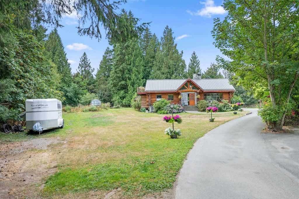 Photo of 7275 253 Street, Langley, BC V4W 1V1 (MLS # R3159660)