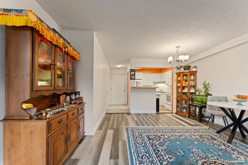 listing image 1108140071915619324