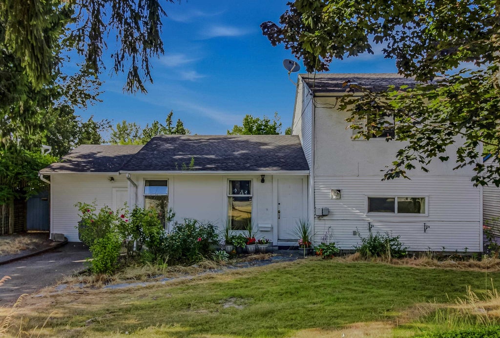 Photo of 26549 32 Avenue, Langley, BC V4W 3E8 (MLS # R3148008)
