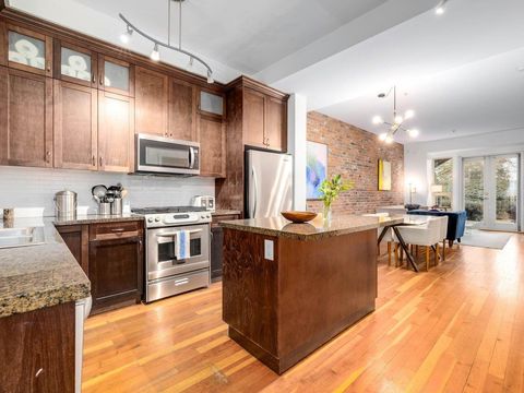 250 Salter Street 123 New Westminster BC V3M 0B7