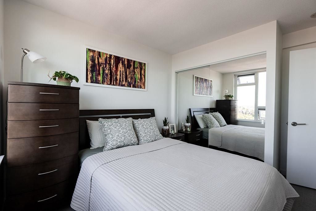 listing image 1103020461134244562