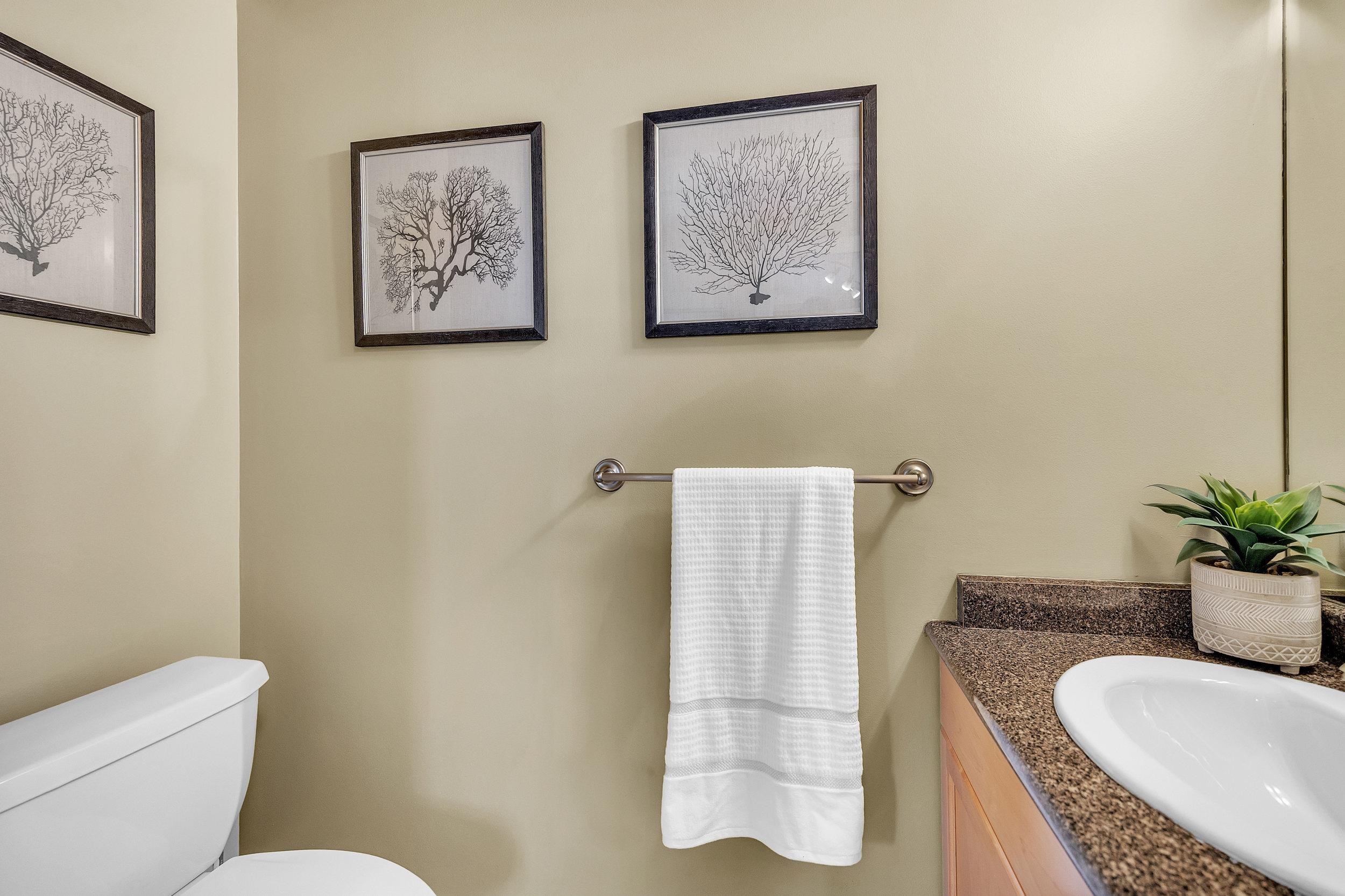 152 E 12th Street 302