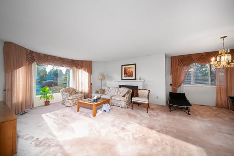 4837 8a Avenue Delta BC V4M 1S8