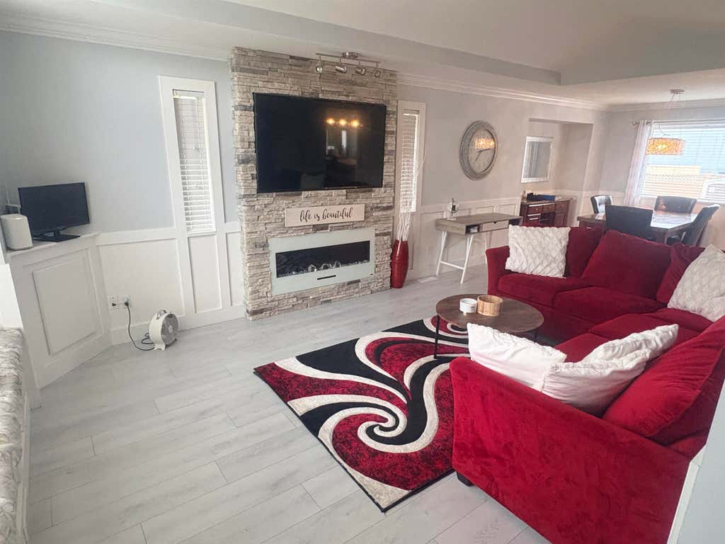 Photo of 23017 122a Avenue, Maple Ridge, BC V2X 0X3 (MLS # R3157034)