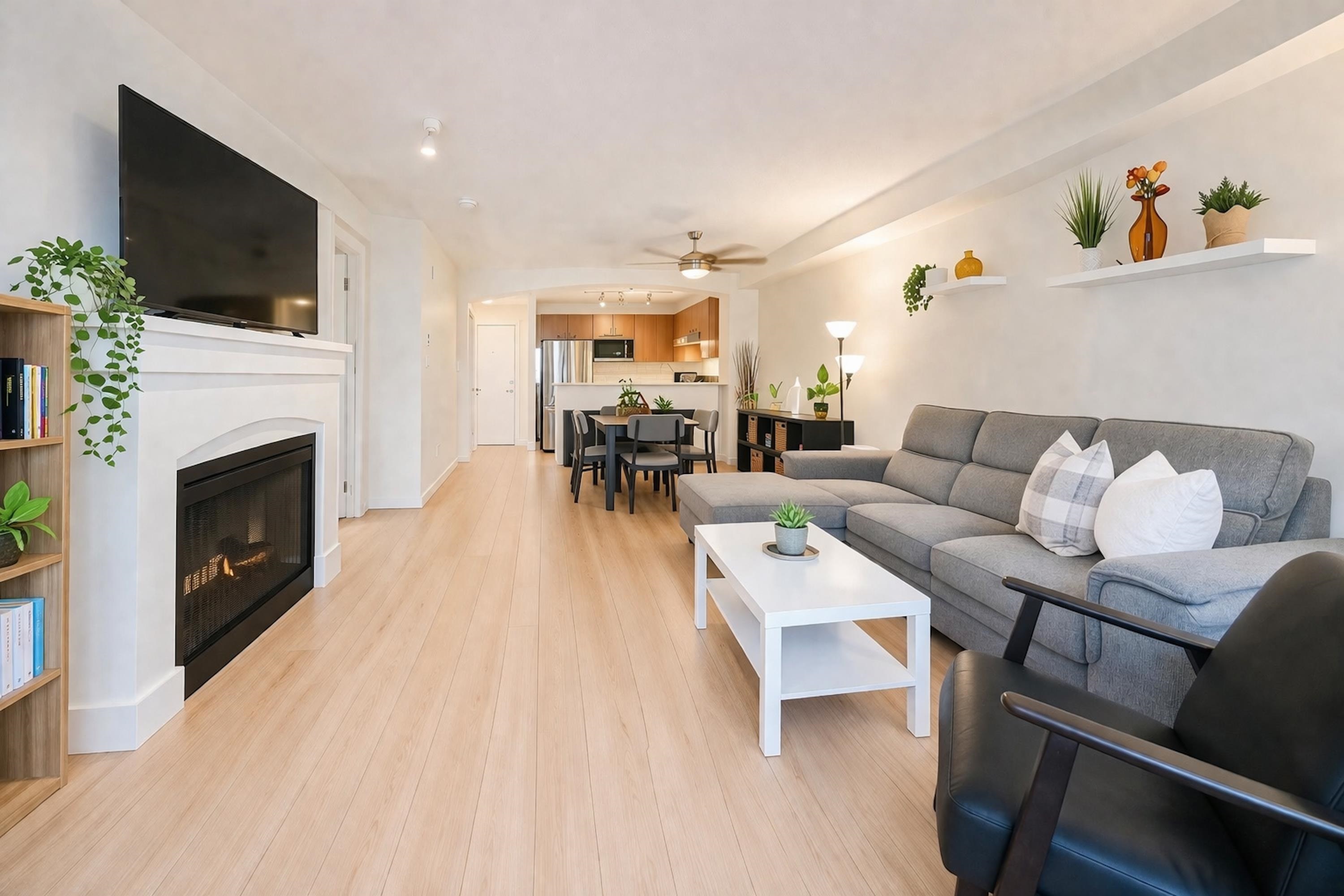 2958 Silver Springs Boulevard 208