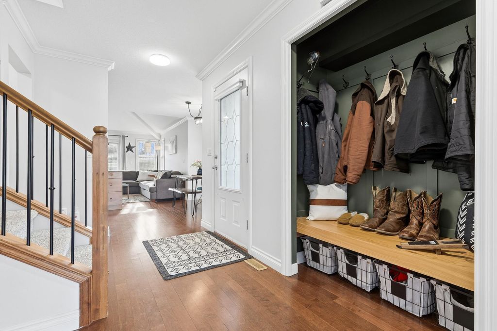 Photo of 46150 Riverside Drive #4, Chilliwack, BC V2P 3K9 (MLS # R3101689)