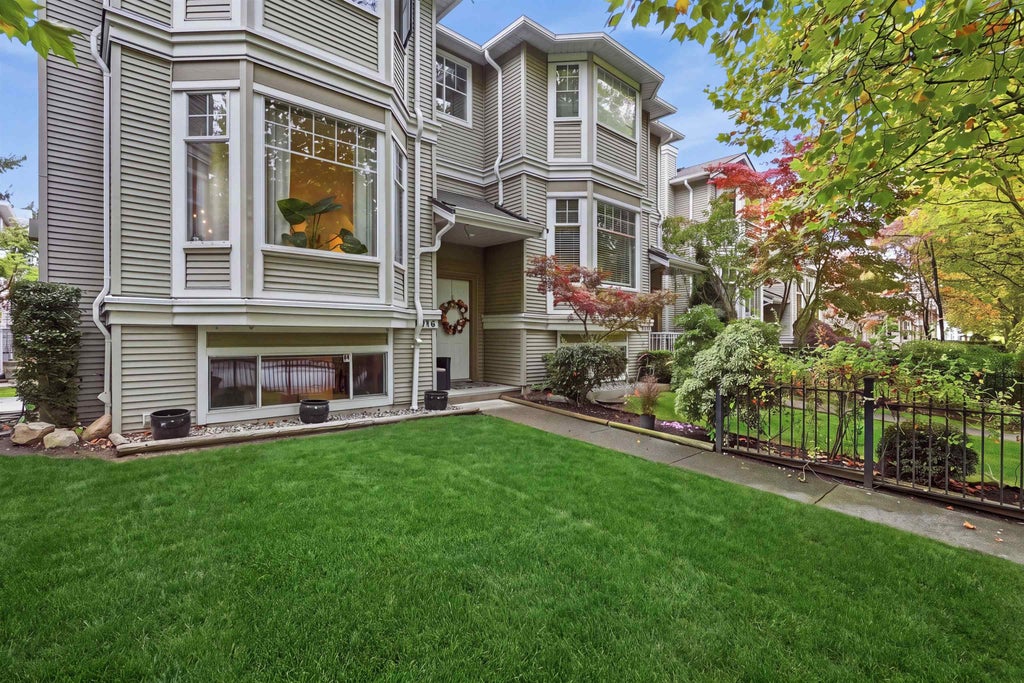 Photo of 6556 121 Street, Surrey, BC V3W 1C5 (MLS # R3171126)
