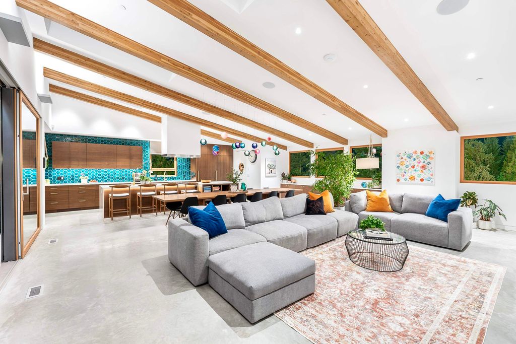 listing image 1103128754715693178