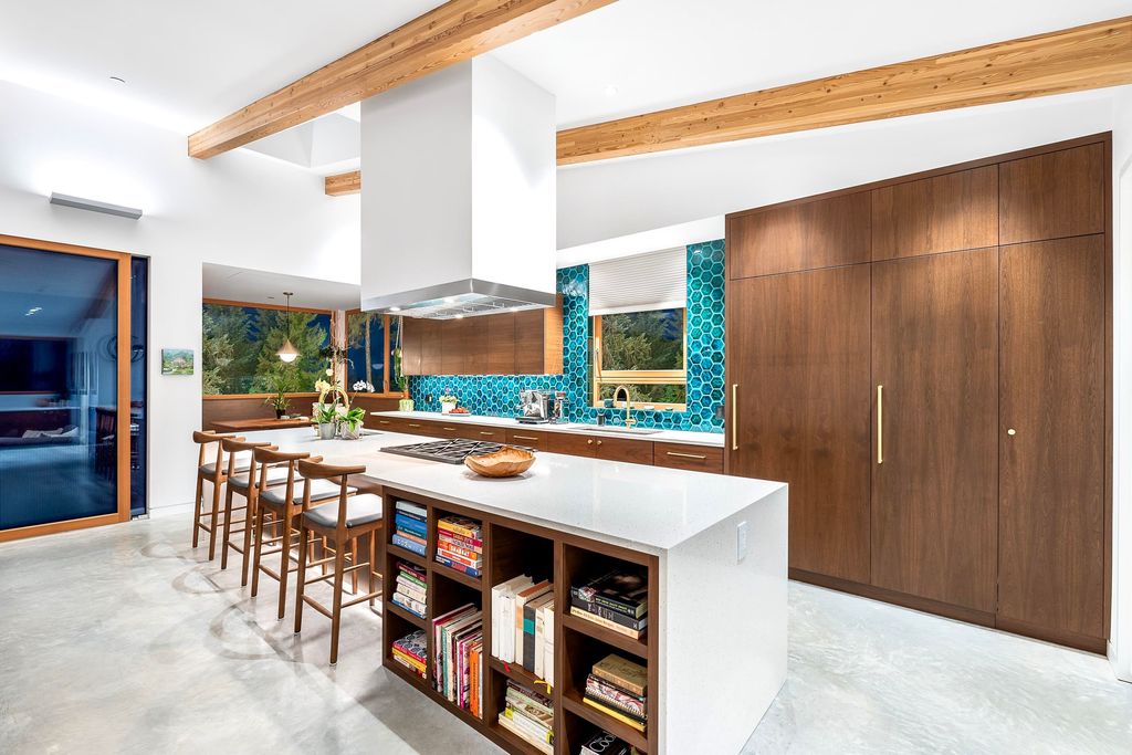 listing image 1108443651212261749