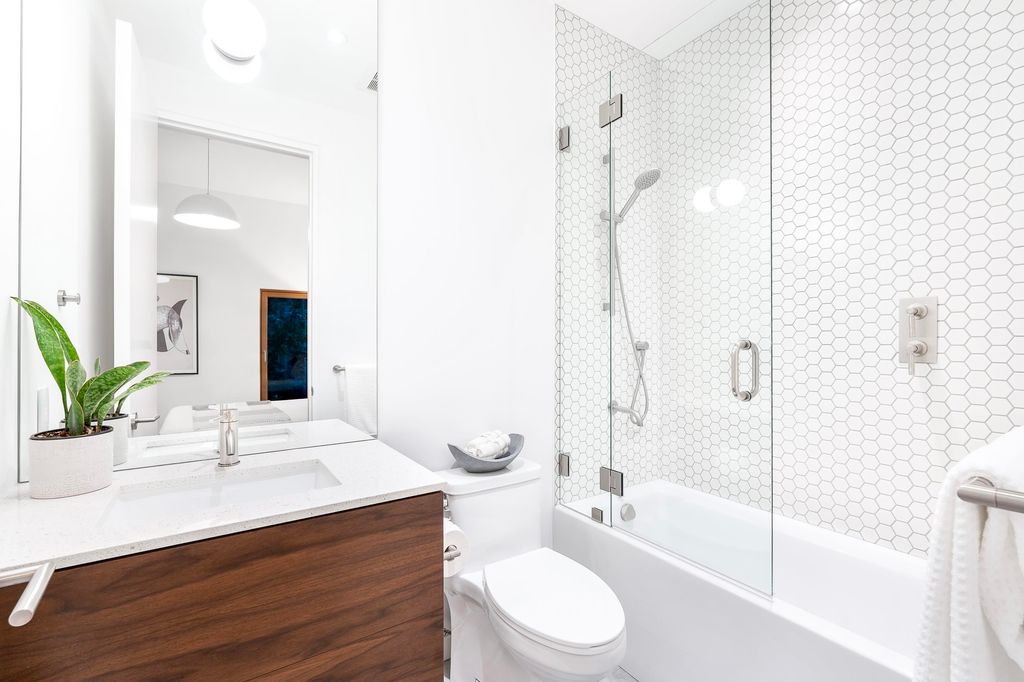 listing image 1101232405210173865