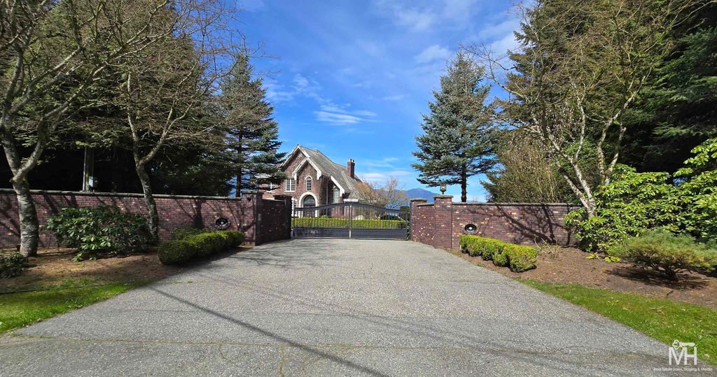 Photo of 8504 Huckleberry Place, Chilliwack, BC V2R 4A3 (MLS # R3133104)