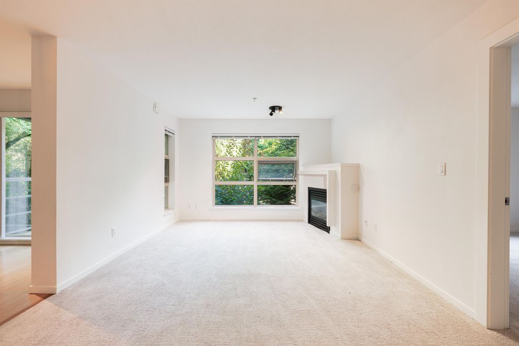 listing image 1102022991163556986