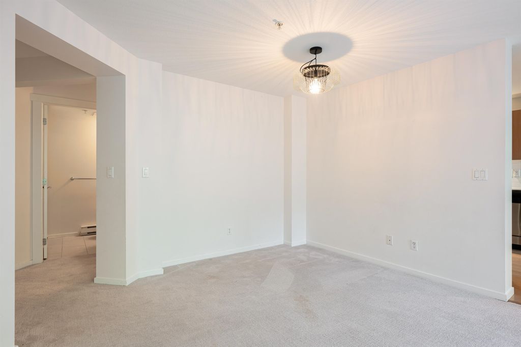listing image 1103524202754420967