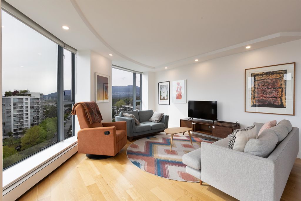listing image 1109101993281470076