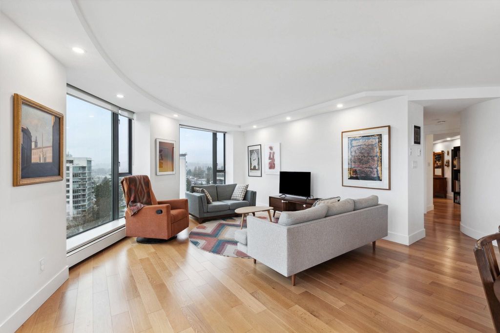 listing image 1101991057135342129