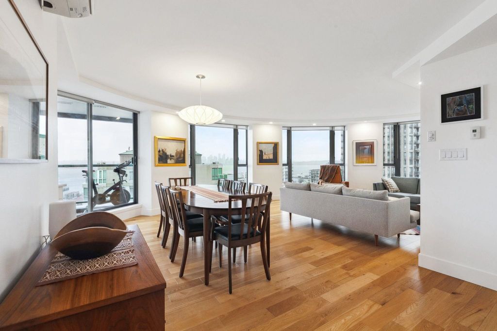 listing image 1106035518097551924