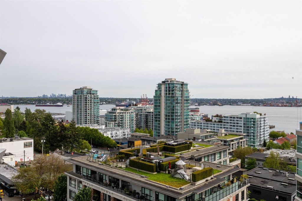 listing image 1100281042331076866