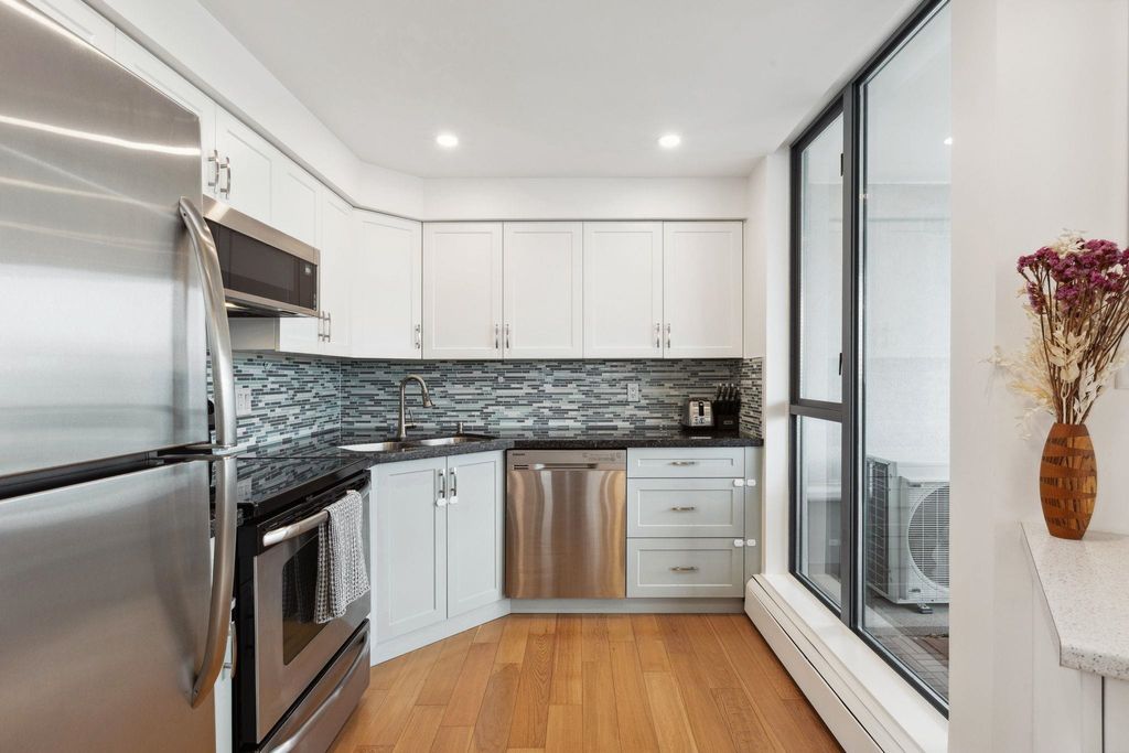listing image 1104097976635375992