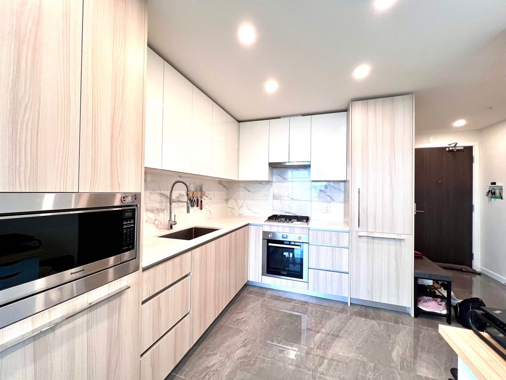 listing image 1108548523824495120