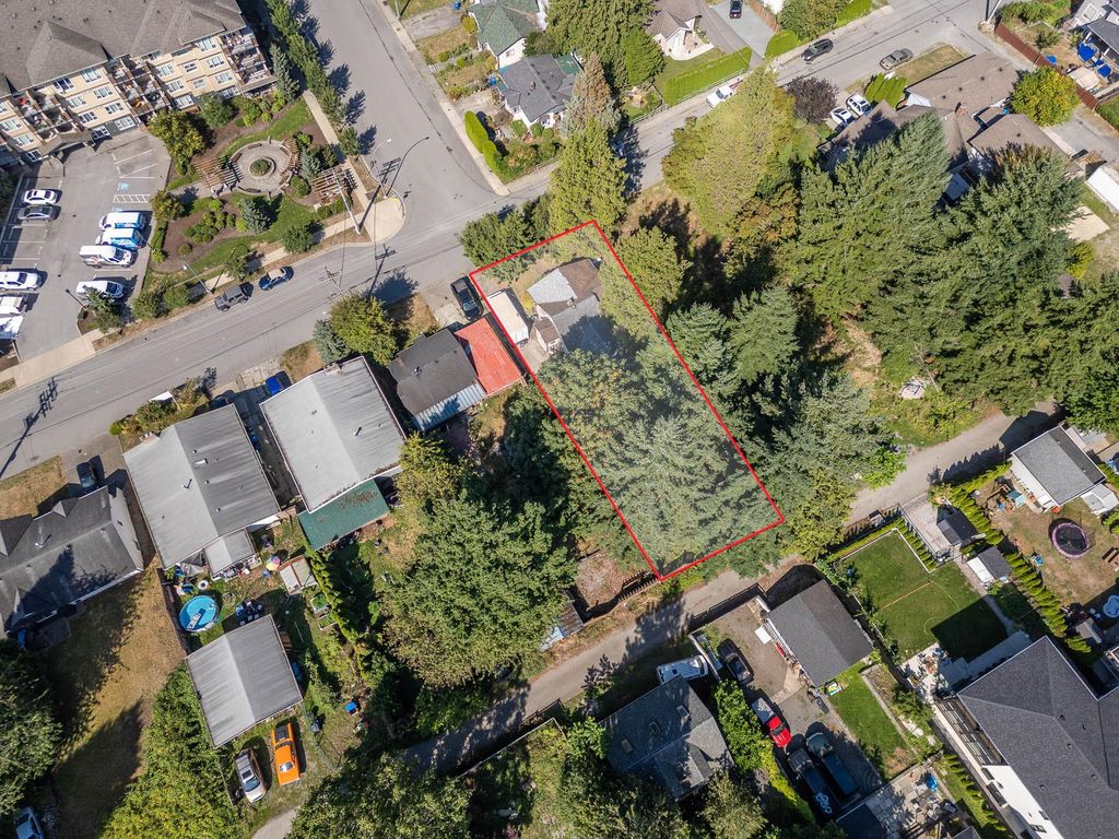 Photo of 2594 Campbell Avenue, Abbotsford, BC V2S 4A4 (MLS # R3049924)
